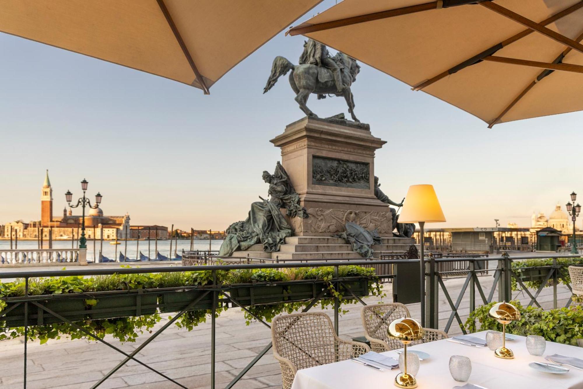 Londra Palace Venezia Экстерьер фото