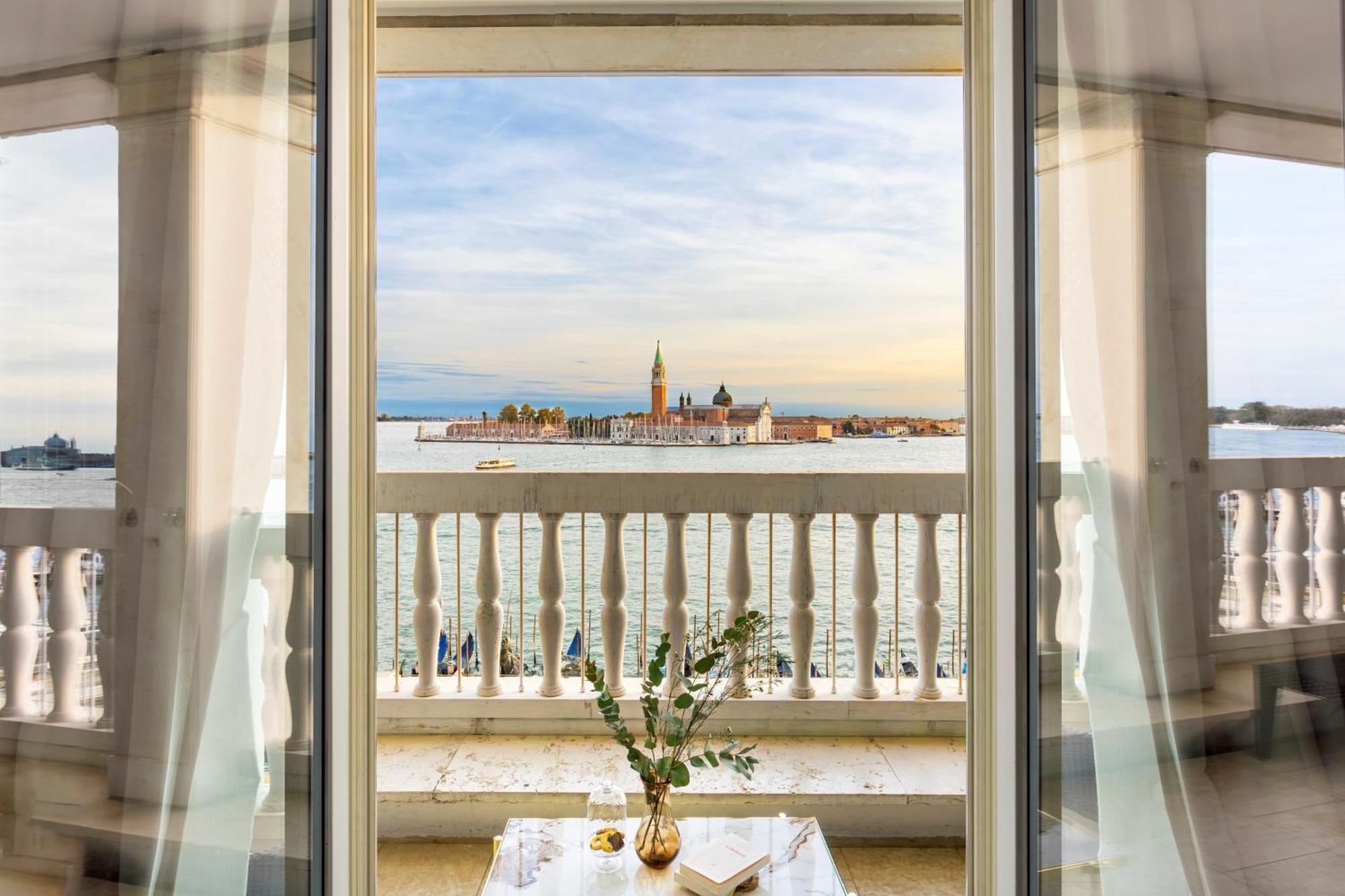 Londra Palace Venezia Экстерьер фото